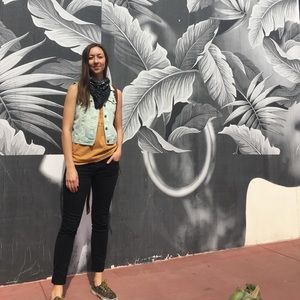 Meet your Posher, Rebecca